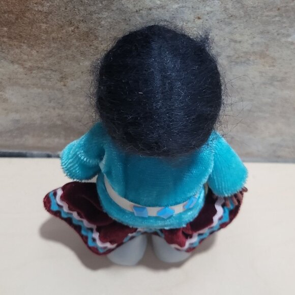 Carlson Navaho Princess Collector Doll - Picture 3 of 14